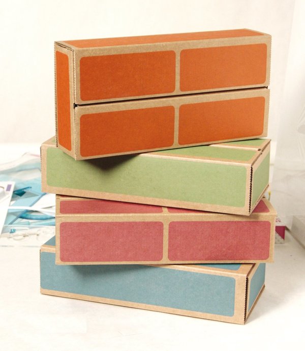 Karton Bausteine - Backsteine aus Pappe bauen